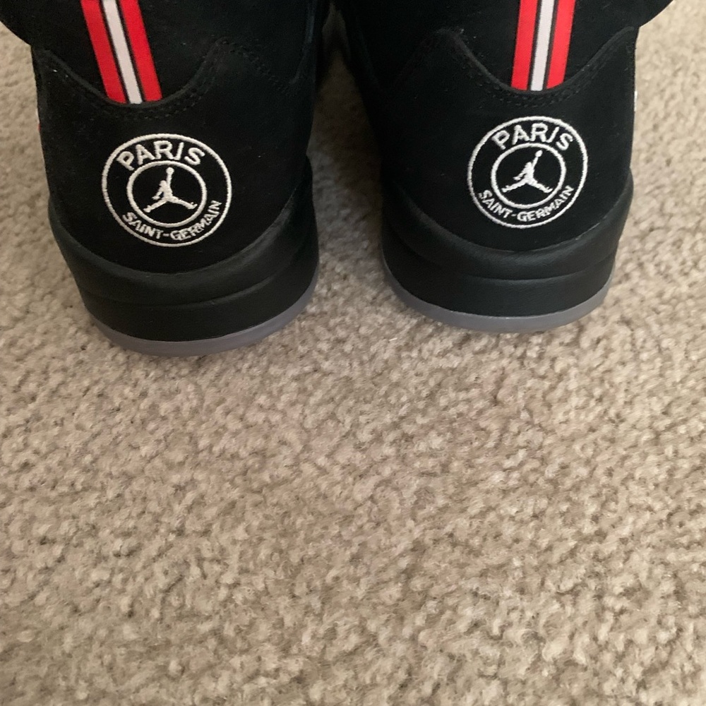 PARIS SAINT-GERMAIN X AIR JORDAN 5 RETRO 'PARIS SAINT-GERMA